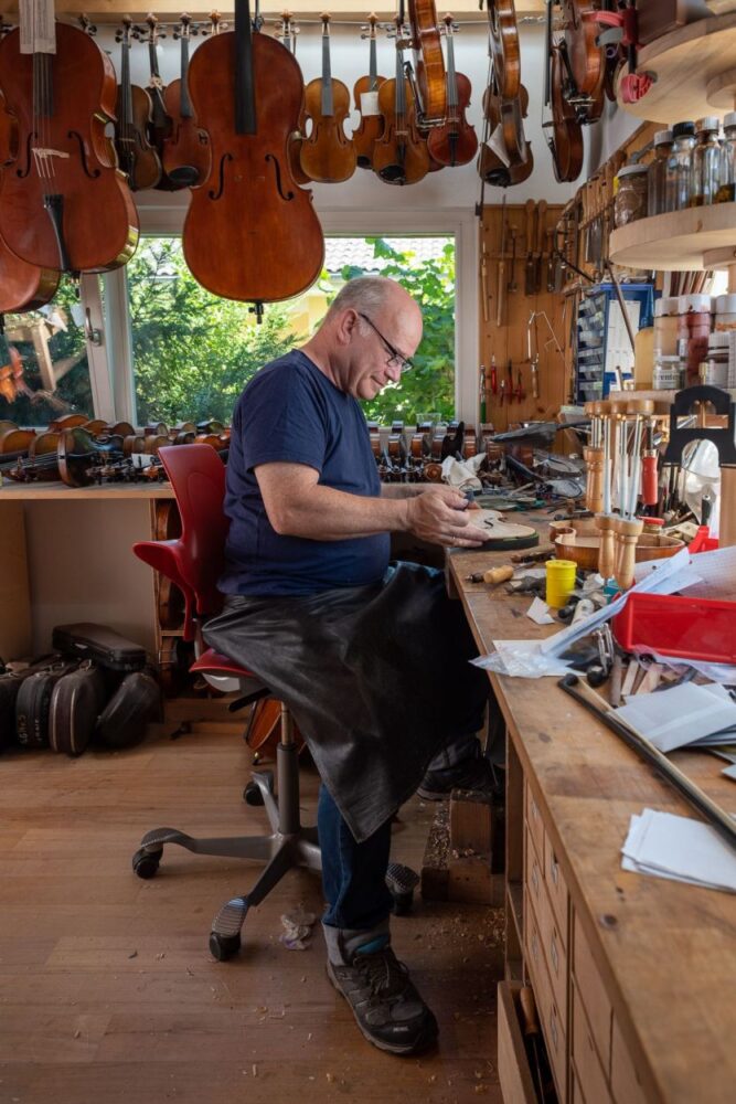 Master Violin Maker Clas Reimers